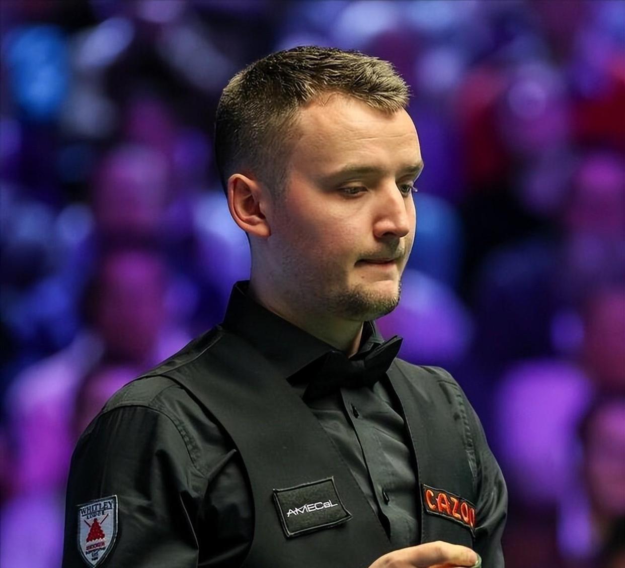 冷门频出！高尔夫战况跌宕起伏