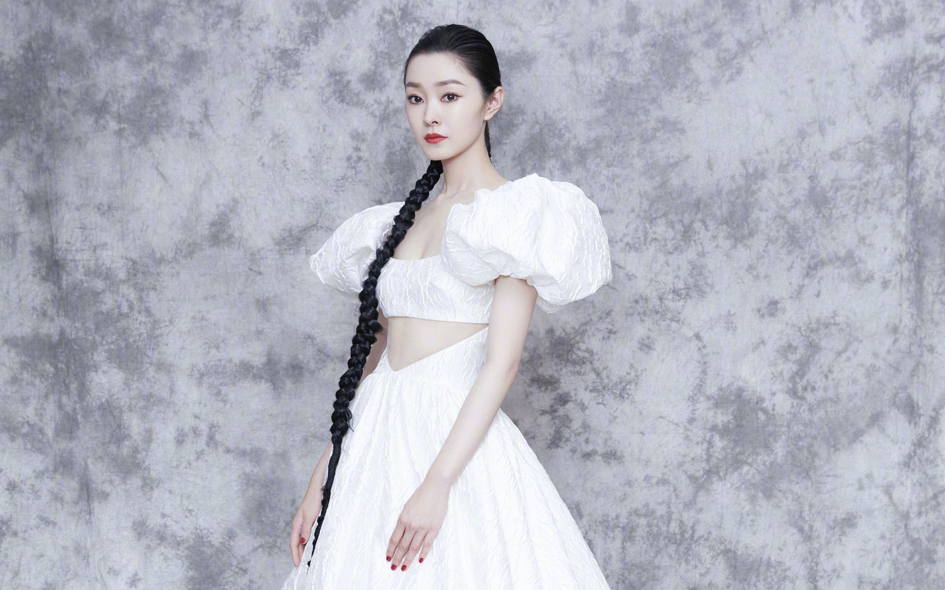 元宇宙里的47+12神迹，布伦森跨服爆发，步行者硬仗险胜吉林虎