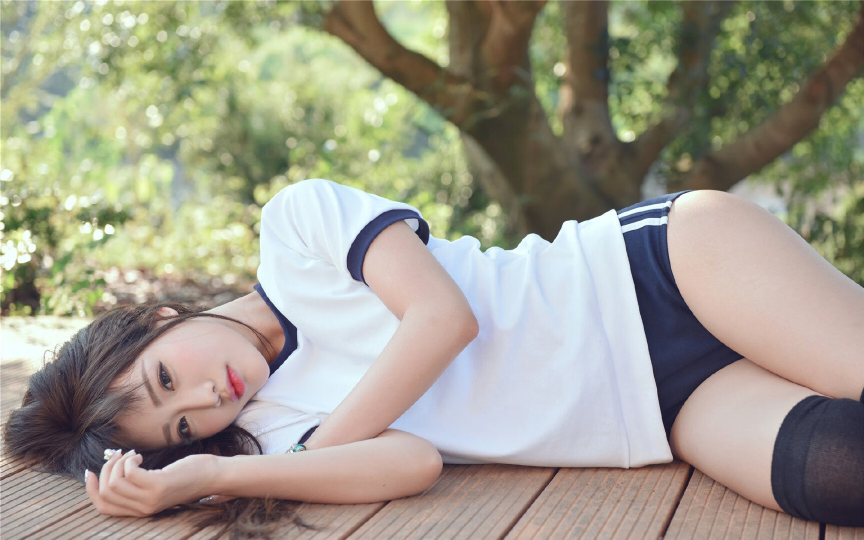 欧冠半决赛焦点战，美国劲旅强势晋级，洪都拉斯黑马梦碎