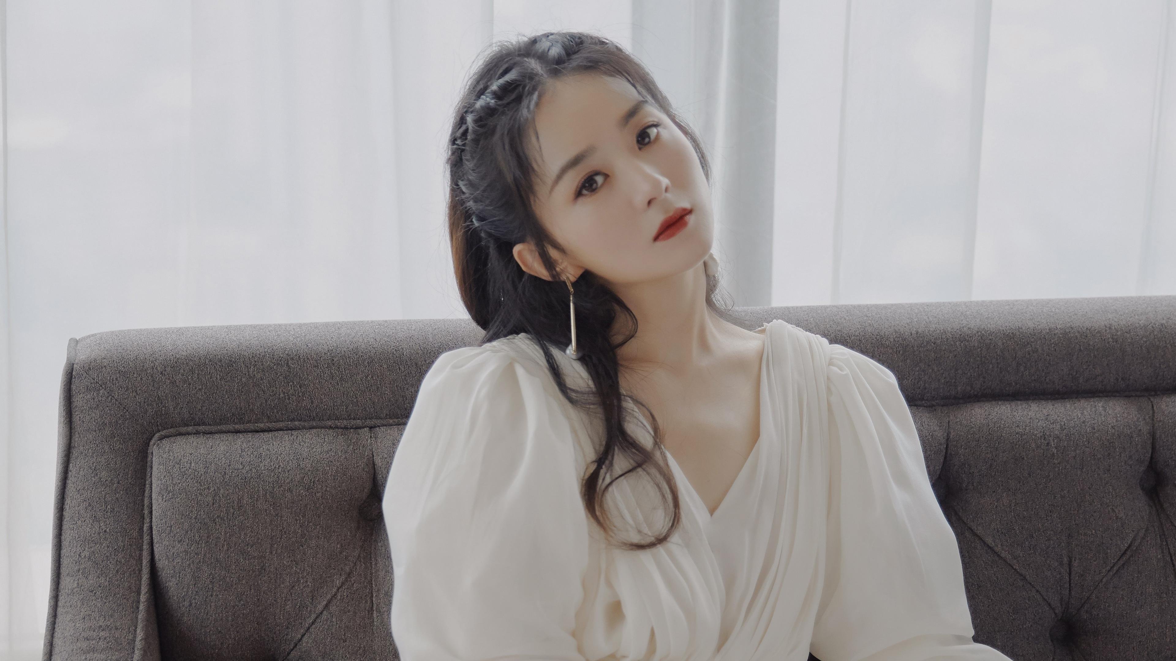 巅峰对决，约基奇诠释全能统治，山西力压广厦展团队威力